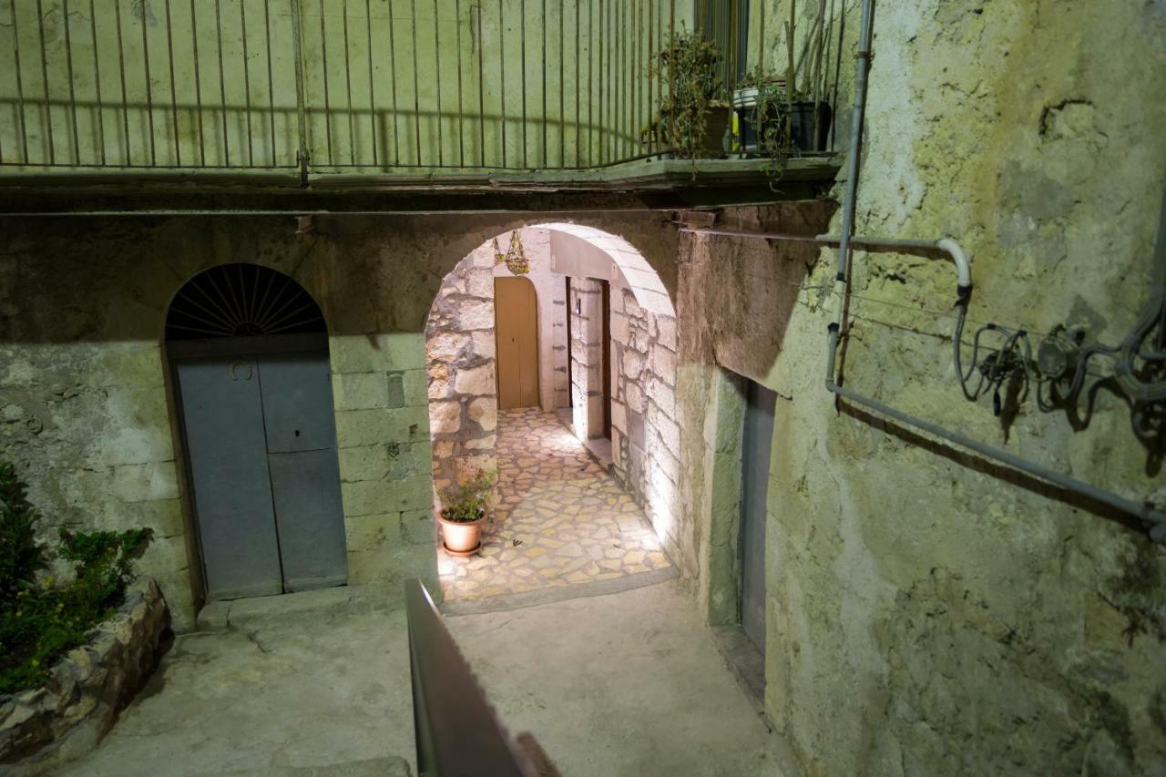 Casa Arco Antico Villa Caltabellotta Exterior photo